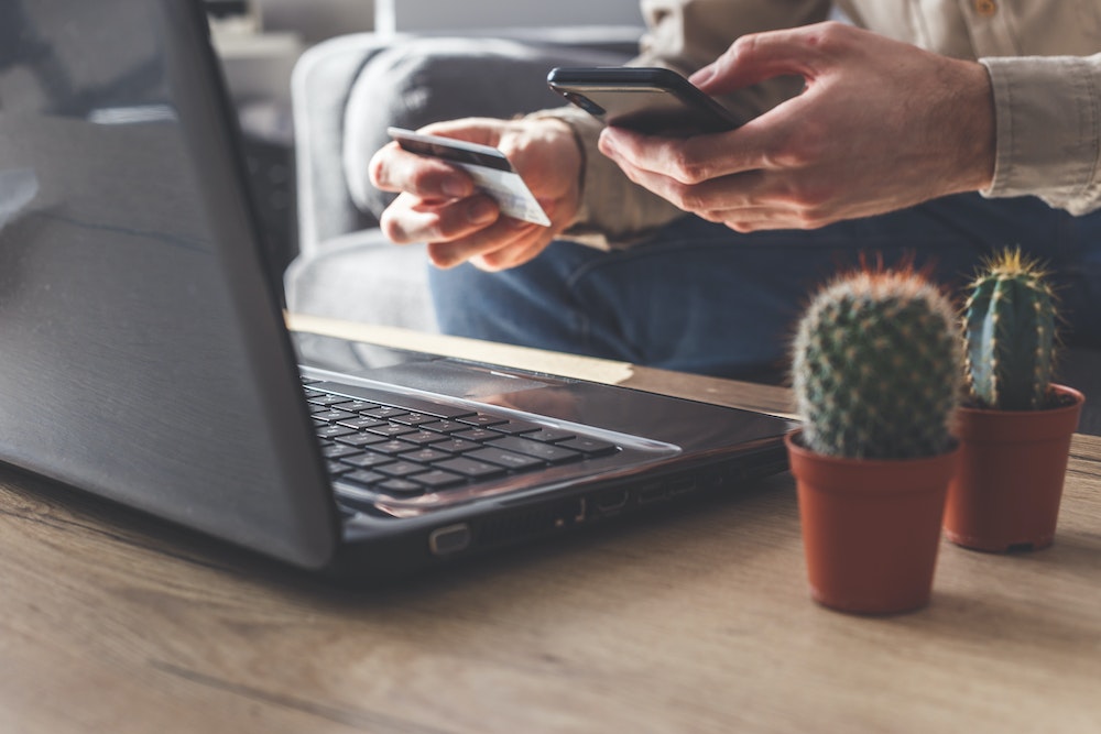 Comment utiliser Cybermut pour faciliter la gestion des paiements par chèque en ligne ?