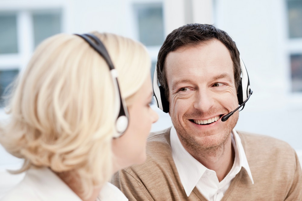 Serveur vocal interactif : Améliorer le service client pour booster les ventes
